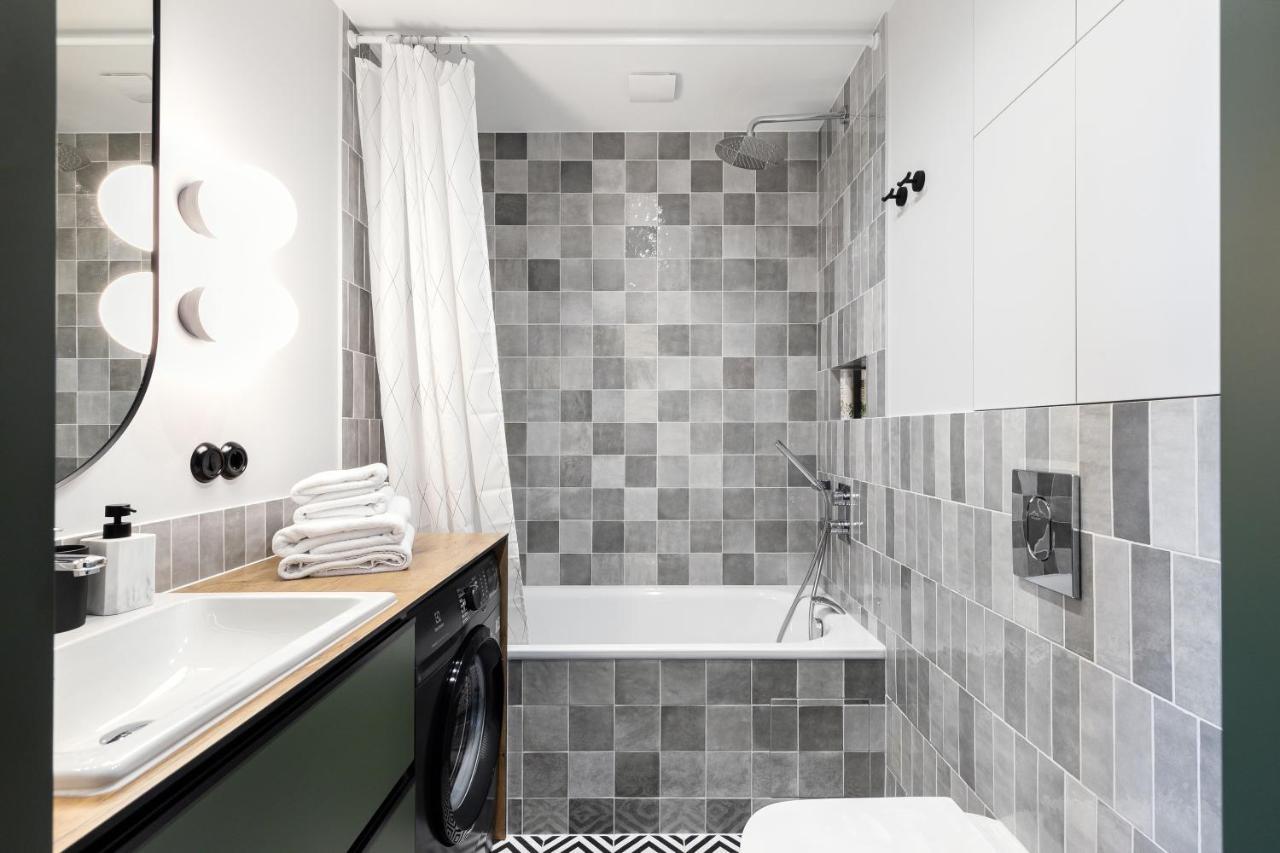 Old-New Apartment In Central カウナス エクステリア 写真