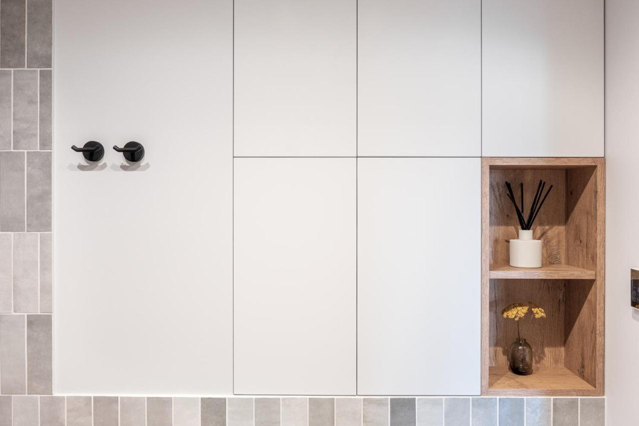 Old-New Apartment In Central カウナス エクステリア 写真
