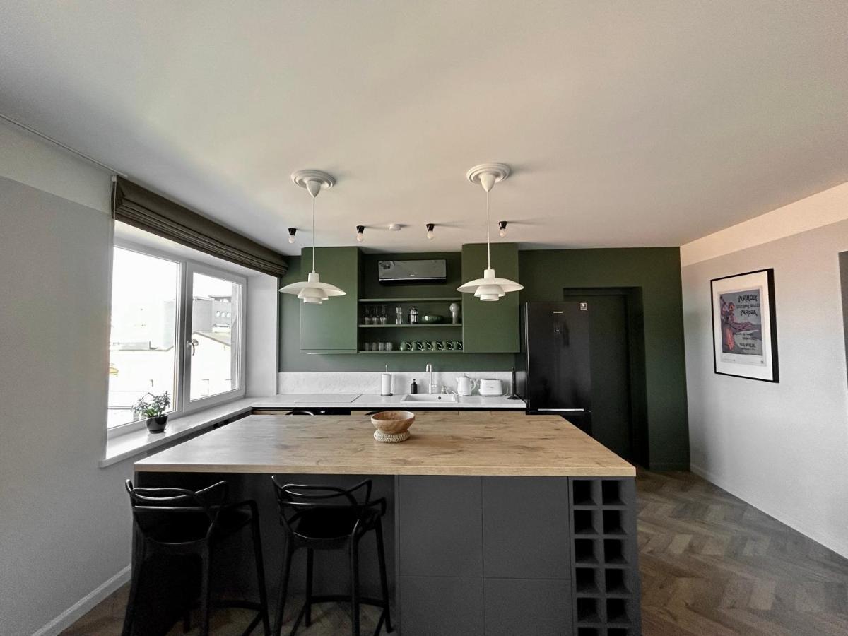 Old-New Apartment In Central カウナス エクステリア 写真